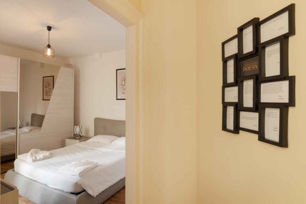 Suite Foscolo, In Piazza A Triest Zewnętrze zdjęcie