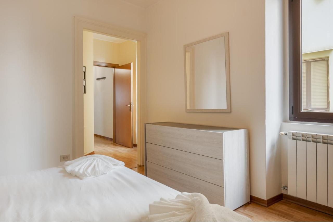 Suite Foscolo, In Piazza A Triest Zewnętrze zdjęcie